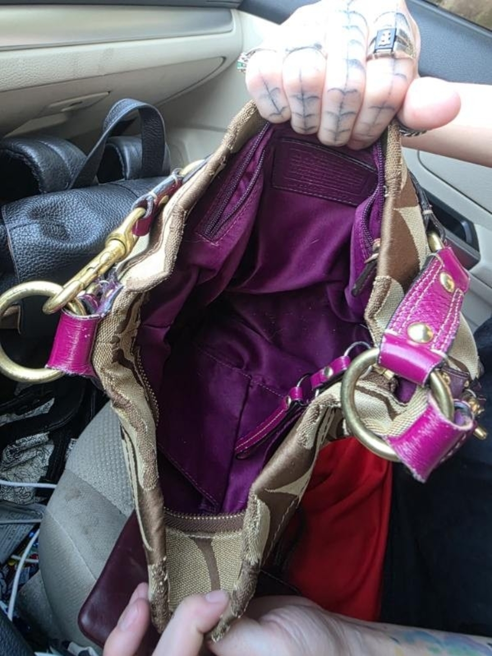Coach Brown Signature Canvas Shoulder Bag with Purple Trim - Picture 2 of 3